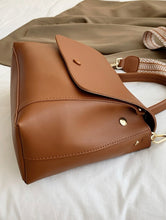 Load image into Gallery viewer, Minimalist Satchel bag -Brown
